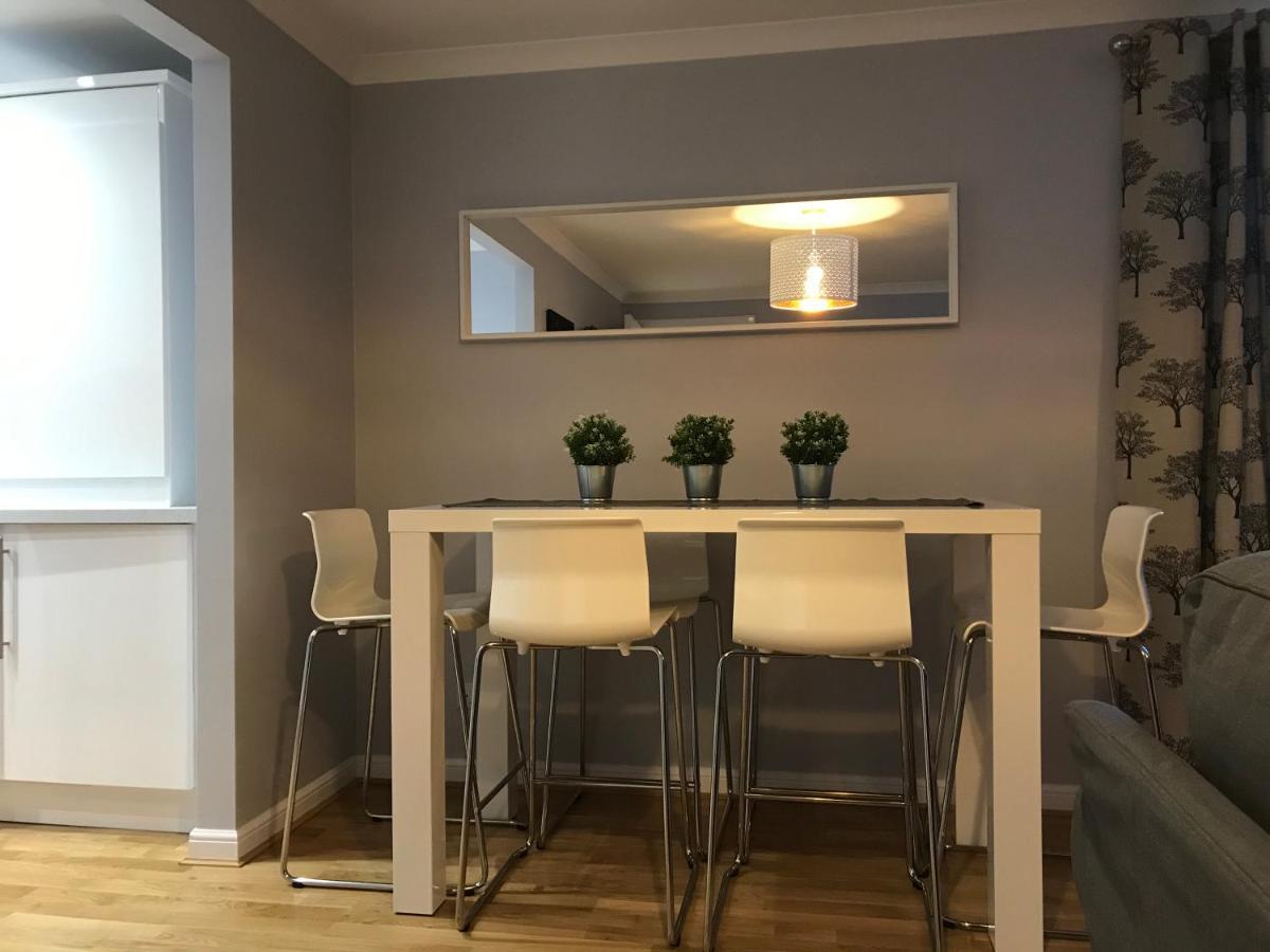 Flat One, 212 Eaglesham Road, East Kilbride, Glasgow Exteriör bild